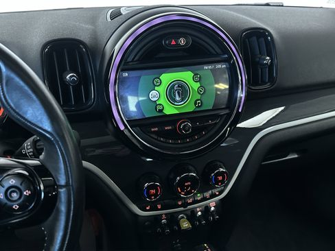 Used 2019 MINI Cooper Countryman SE w/ Premium Package image 19