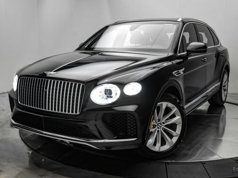 Used 2023 Bentley Bentayga Extended Wheelbase AWD/4WD image 4