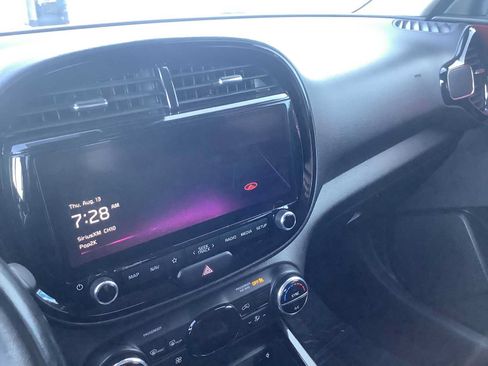 Used 2023 Kia Soul GT-Line FWD image 17