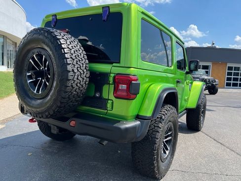 Used 2025 Jeep Wrangler Rubicon w/ Xtreme 35 Tire Package AWD/4WD image 2