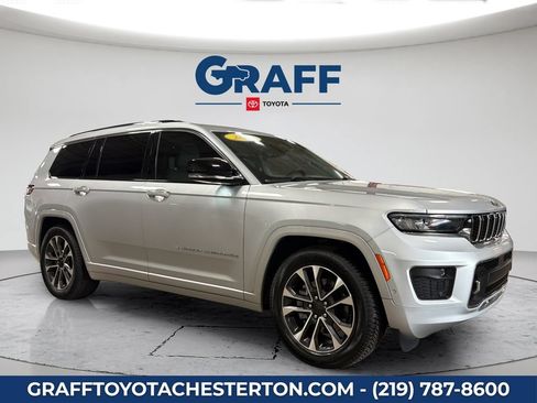 Used 2021 Jeep Grand Cherokee L Overland w/ Luxury Tech Group IV AWD/4WD image 4