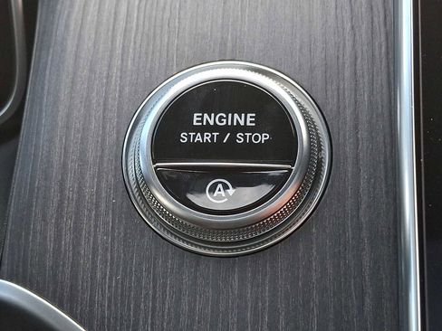 Certified 2026 Mercedes-Benz GLC 300 4MATIC image 18