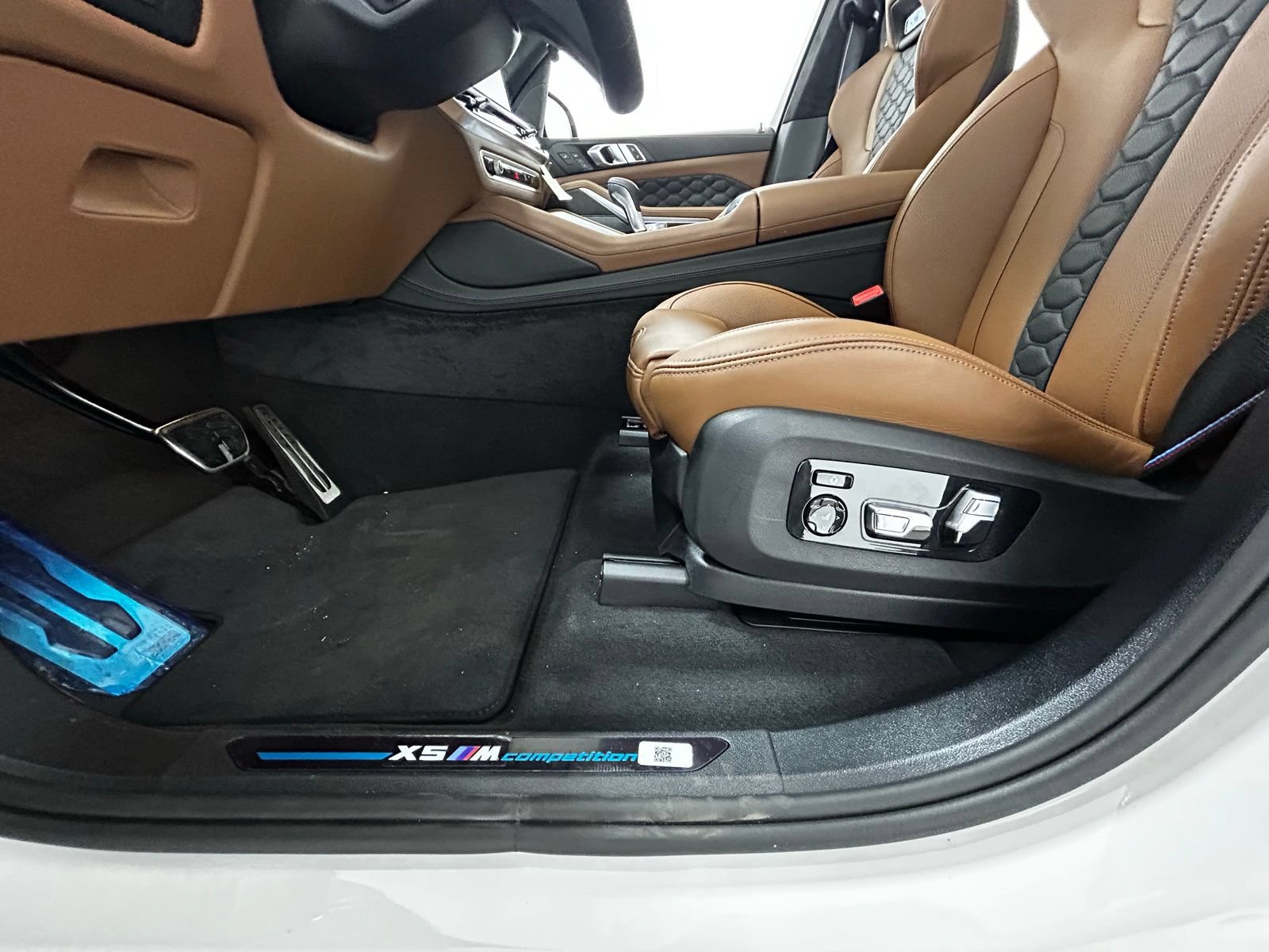 New 2026 BMW X5 M Competition w/ Executive Package AWD/4WD image 52