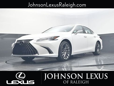 New 2025 Lexus ES 350 Ultra Luxury image 17