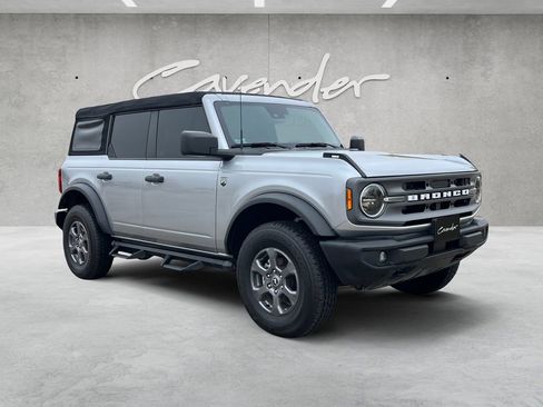Used 2024 Ford Bronco Big Bend image 2