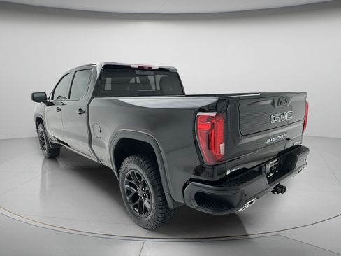 Used 2023 GMC Sierra 1500 AT4 w/ AT4 Premium Package AWD/4WD image 6
