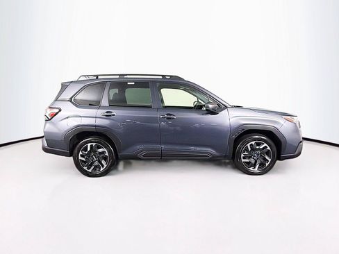 Used 2025 Subaru Forester Limited AWD/4WD image 12