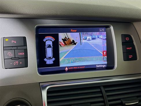 Used 2014 Audi Q7 3.0T Premium Plus w/ Premium Plus Package image 17