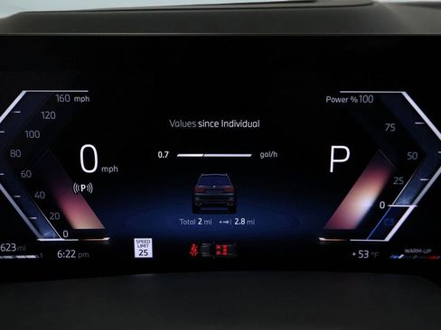 Used 2025 BMW X7 xDrive40i w/ Premium Package image 26