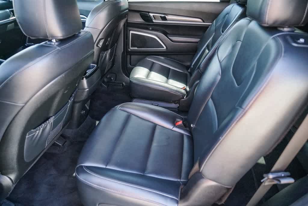 Used 2020 Kia Telluride S FWD image 17