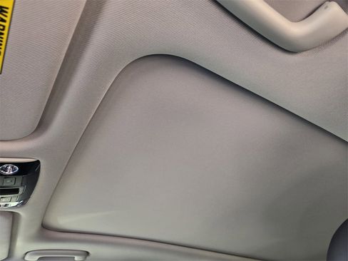 New 2026 Kia Sorento S image 29