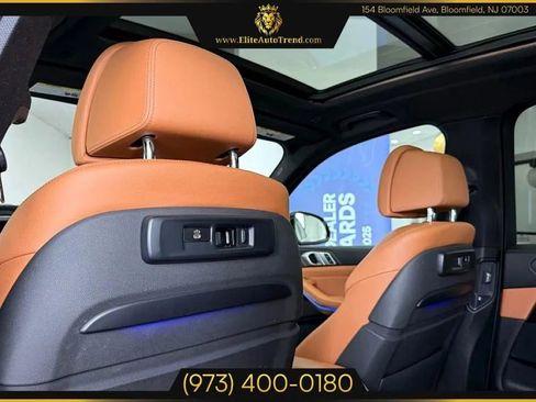 Used 2019 BMW X5 xDrive40i w/ Luxury Seating Package image 29