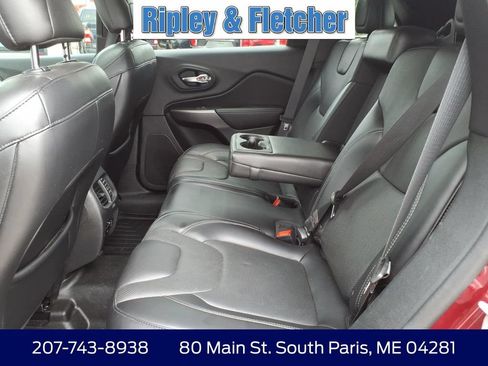 Used 2019 Jeep Cherokee Limited AWD/4WD image 14