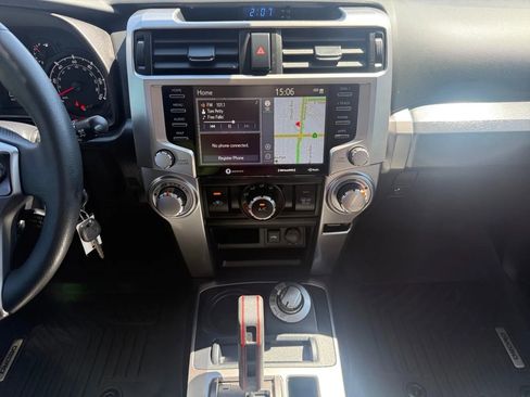 Used 2020 Toyota 4Runner SR5 image 14