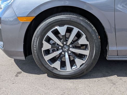 Used 2025 Honda Odyssey EX-L image 13