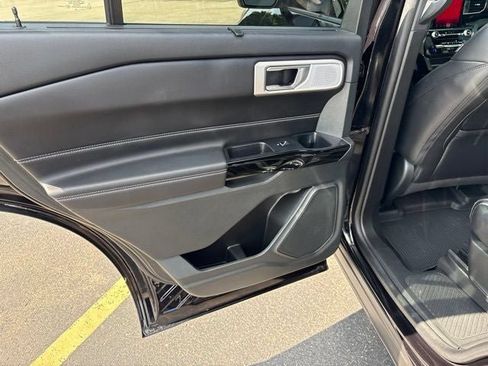 Used 2024 Ford Explorer ST w/ Equipment Group 401A AWD/4WD image 20