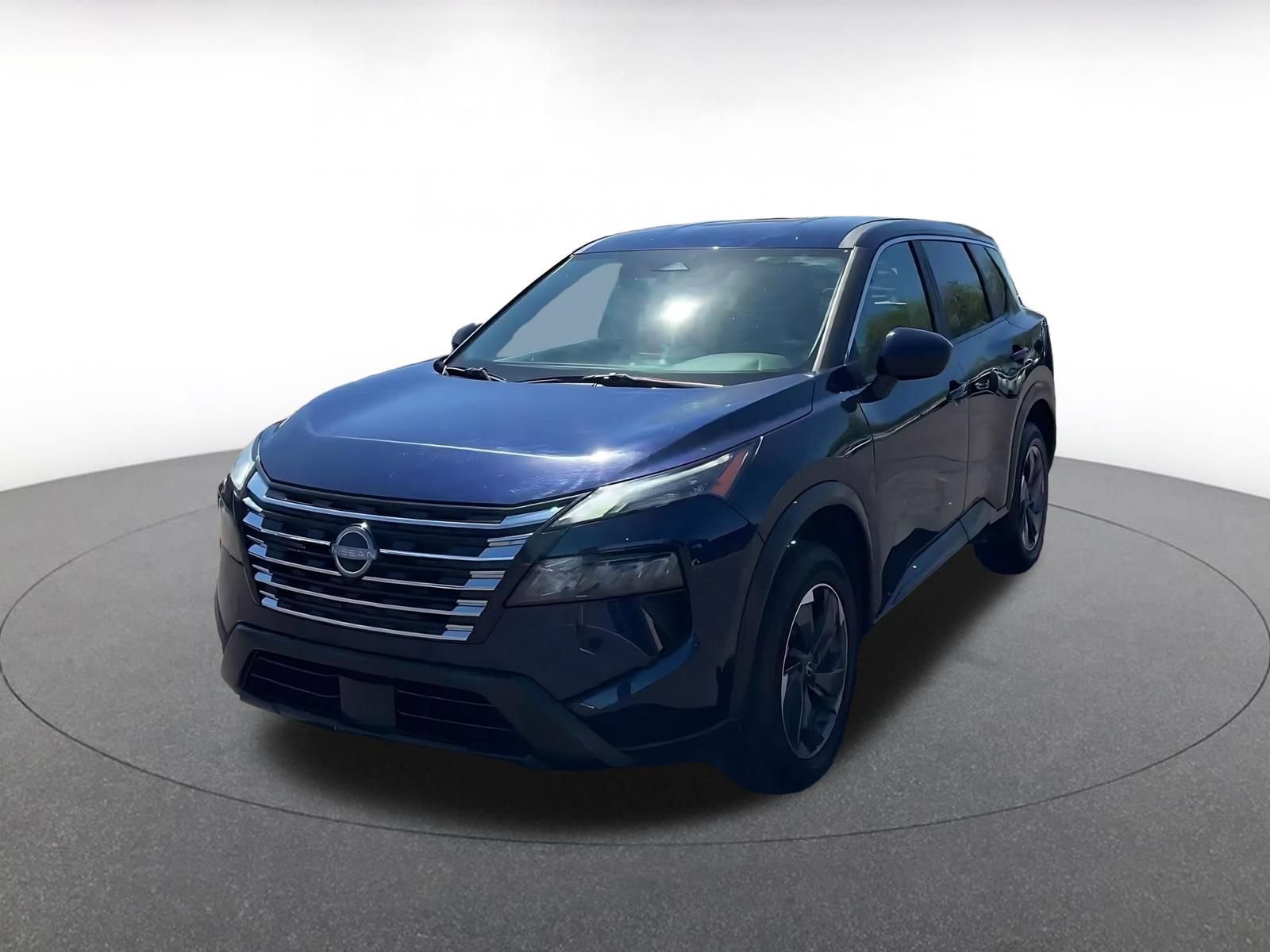 Used 2025 Nissan Rogue SV FWD image 6