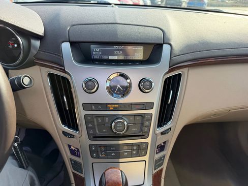 Used 2011 Cadillac CTS Luxury image 16