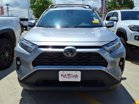 Used 2023 Toyota RAV4 XLE Premium FWD image 2