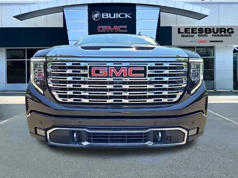 Used 2023 GMC Sierra 1500 Denali w/ Denali Reserve Package AWD/4WD image 2