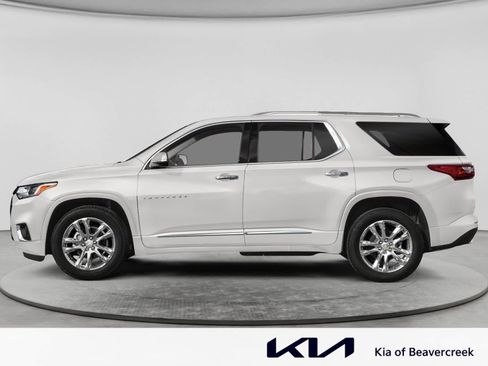 Used 2018 Chevrolet Traverse Premier w/ Redline Edition FWD image 3