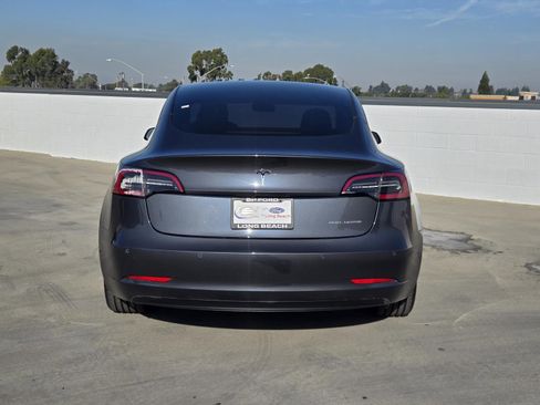 Used 2021 Tesla Model 3 Long Range image 5