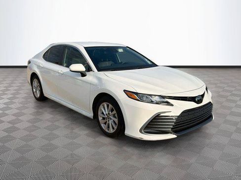 Certified 2024 Toyota Camry LE FWD image 1