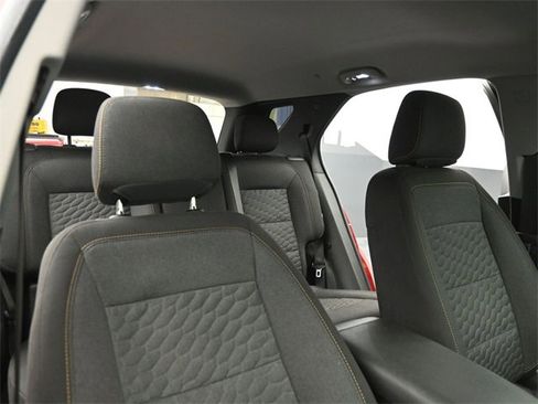 Used 2019 Chevrolet Equinox LT image 29