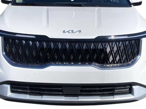 New 2026 Kia Carnival FWD image 27