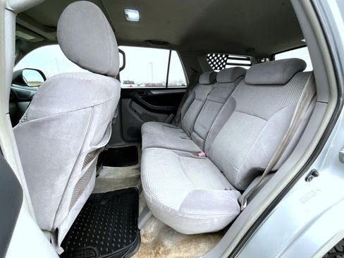 Used 2004 Toyota 4Runner SR5 image 20