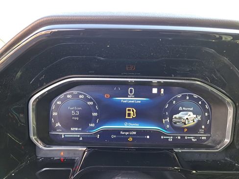 Used 2022 Chevrolet Silverado 1500 High Country image 34