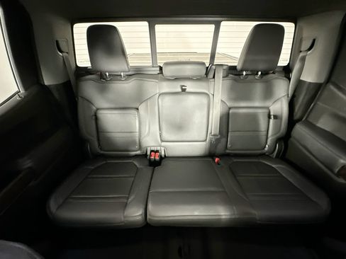 Used 2021 GMC Sierra 1500 Denali w/ Denali Premium Package AWD/4WD image 12