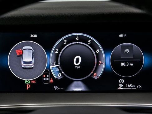 New 2026 Volkswagen Tiguan SE R-Line image 11