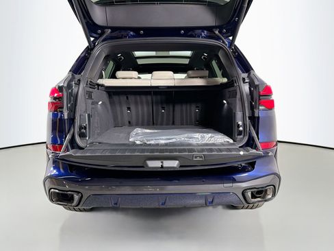 New 2026 BMW X5 xDrive40i w/ M Sport Package image 27