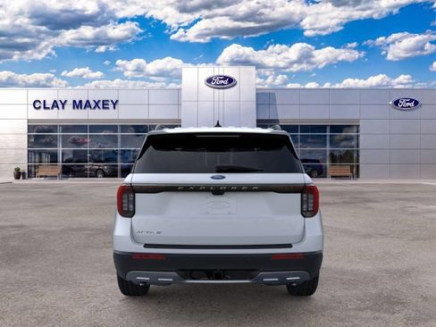 New 2026 Ford Explorer Active w/ Active Comfort Package RWD image 5