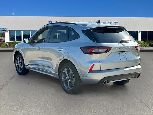 Certified 2024 Ford Escape ST-Line FWD image 5