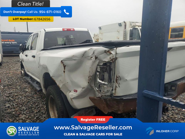 Used 2018 RAM 3500 Tradesman RWD image 3