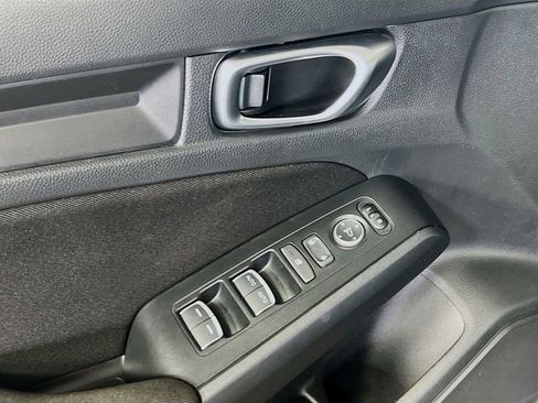 Used 2025 Honda Civic Sport image 12