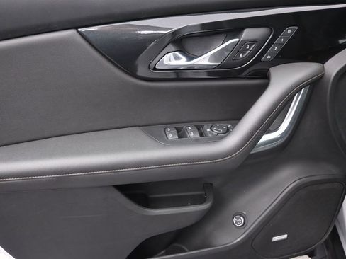 Used 2021 Chevrolet Blazer Premier w/ Driver Confidence II Package FWD image 12