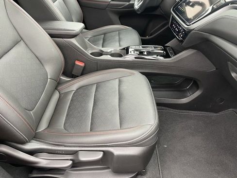 Used 2023 Chevrolet Bolt EUV LT w/ Convenience Package image 10