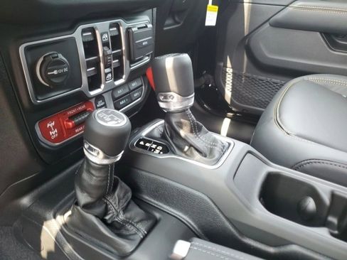 New 2025 Jeep Wrangler Unlimited Rubicon 392 image 10