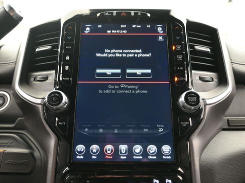 Used 2020 RAM 2500 Laramie w/ Night Edition image 33