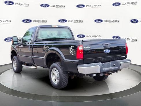Used 2016 Ford F250 XL w/ XL Appearance Package AWD/4WD image 3