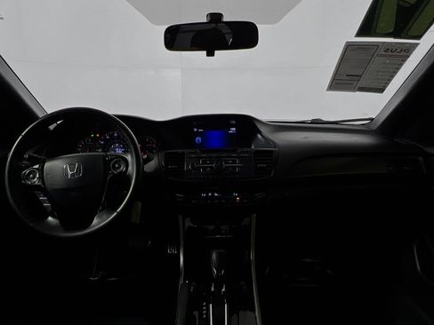 Used 2017 Honda Accord Sport Special Edition image 29