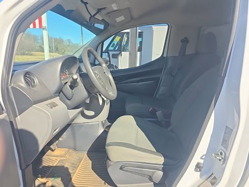 Used 2021 Nissan NV200 S w/ Back Door Glass Package image 12