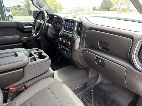 Used 2022 Chevrolet Silverado 1500 LT w/ All Star Edition Plus AWD/4WD image 37