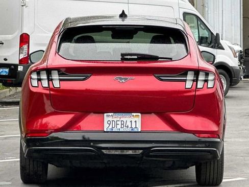 Used 2022 Ford Mustang Mach-E Premium image 8