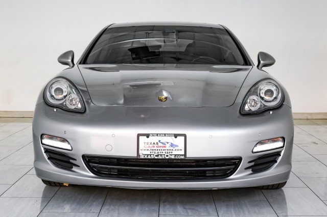 Used 2010 Porsche Panamera S RWD image 3