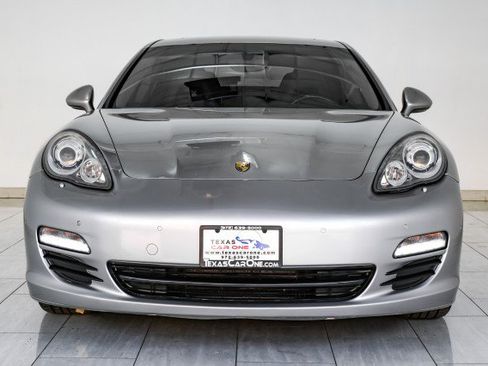 Used 2010 Porsche Panamera S RWD image 3