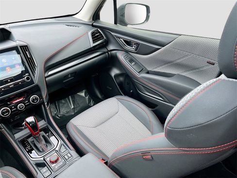 Used 2024 Subaru Forester Sport image 22